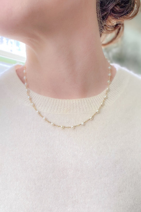 Delicate Pearl Necklace in Gold - Marshcreekjewelry