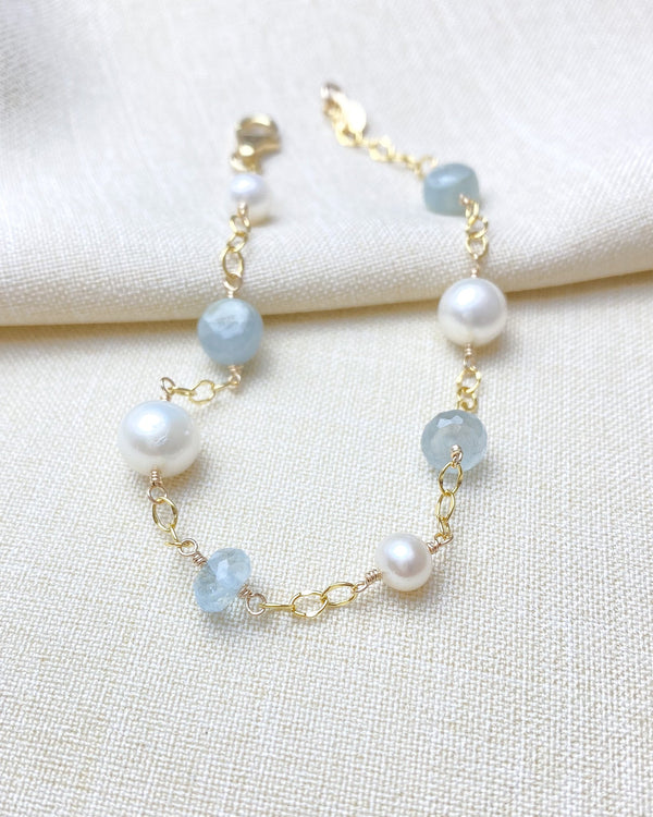 Aquamarine and Pearl Station Bracelet - Marshcreekjewelry