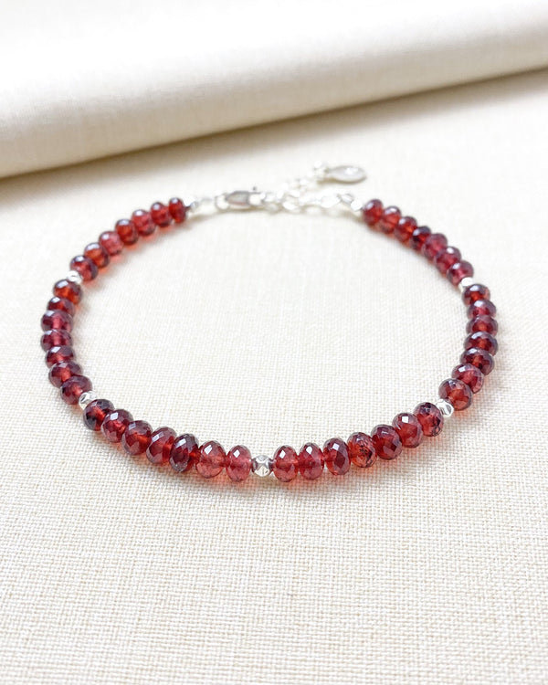 Garnet Beaded Bracelet - Marshcreekjewelry