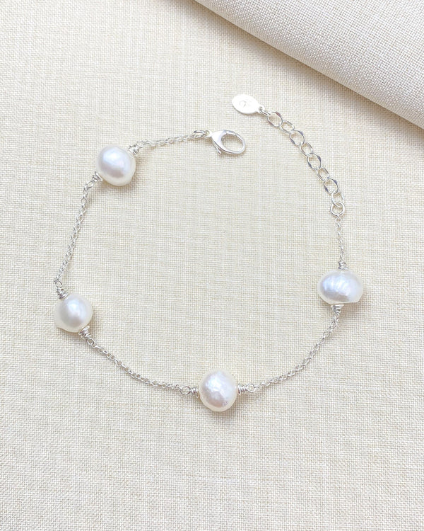 Tivoli Pearl Station Bracelet - Marshcreekjewelry